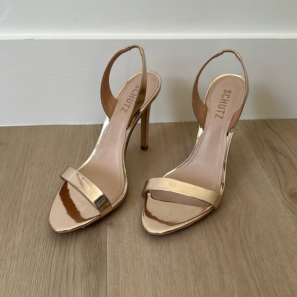Gold slingback heel